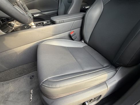 Used 2025 Lexus RX 350 Premium FWD image 16