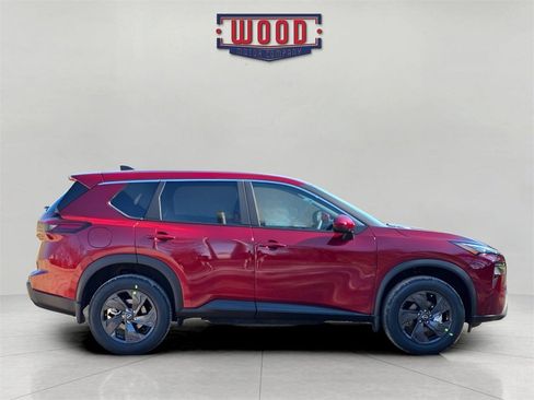 New 2026 Nissan Rogue SV image 2