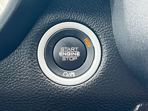 Used 2023 RAM 1500 Big Horn AWD/4WD image 37
