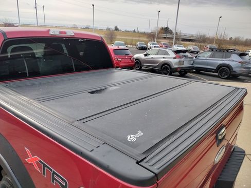 Used 2012 Ford F150 XLT w/ XTR Pkg image 8