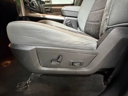 Used 2018 RAM 1500 Big Horn AWD/4WD image 14