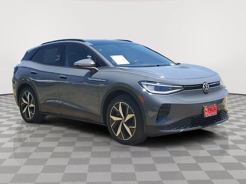 Used 2023 Volkswagen ID.4 S RWD image 2