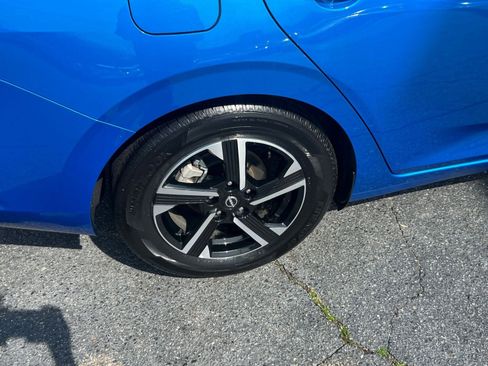 Used 2025 Nissan Sentra SV image 24