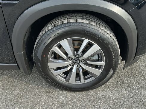 Certified 2022 Nissan Pathfinder SL image 9