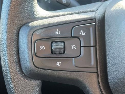 Used 2023 Chevrolet Silverado 1500 Custom image 20