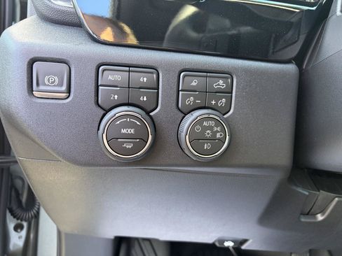New 2026 Chevrolet Silverado 1500 RST AWD/4WD image 23