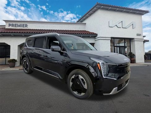 New 2026 Kia EV9 Land image 2