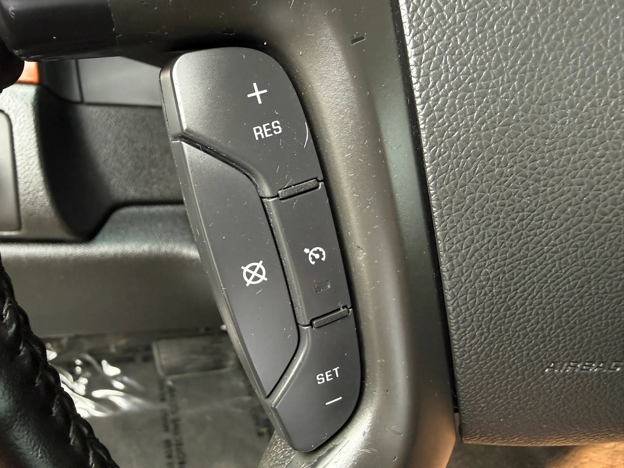 Used 2008 Chevrolet Avalanche LT AWD/4WD image 31