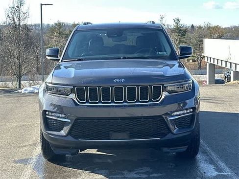 Used 2022 Jeep Grand Cherokee Limited 4xe image 22