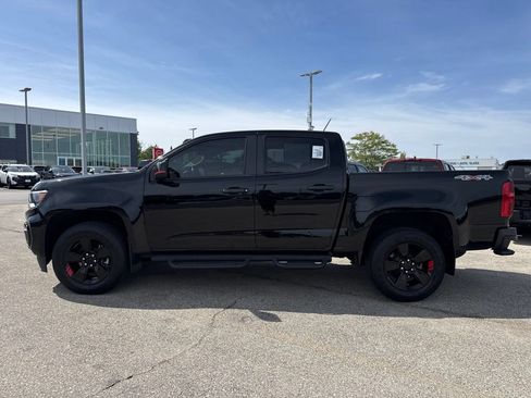 Used 2021 Chevrolet Colorado LT w/ Redline Special Edition AWD/4WD image 32