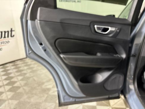 Used 2023 Volvo XC60 B5 Plus w/ Climate Package FWD image 22