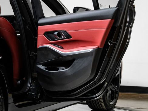 Used 2024 BMW 330i xDrive Sedan w/ Premium Package image 50