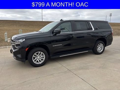 Used 2024 Chevrolet Suburban LT AWD/4WD image 7
