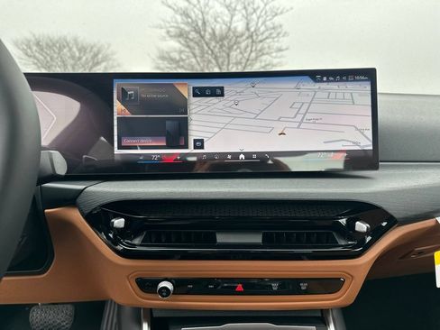New 2026 BMW 330i xDrive Sedan w/ Premium Package AWD/4WD image 35