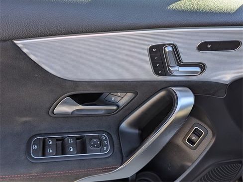 Used 2022 Mercedes-Benz A 220 image 11