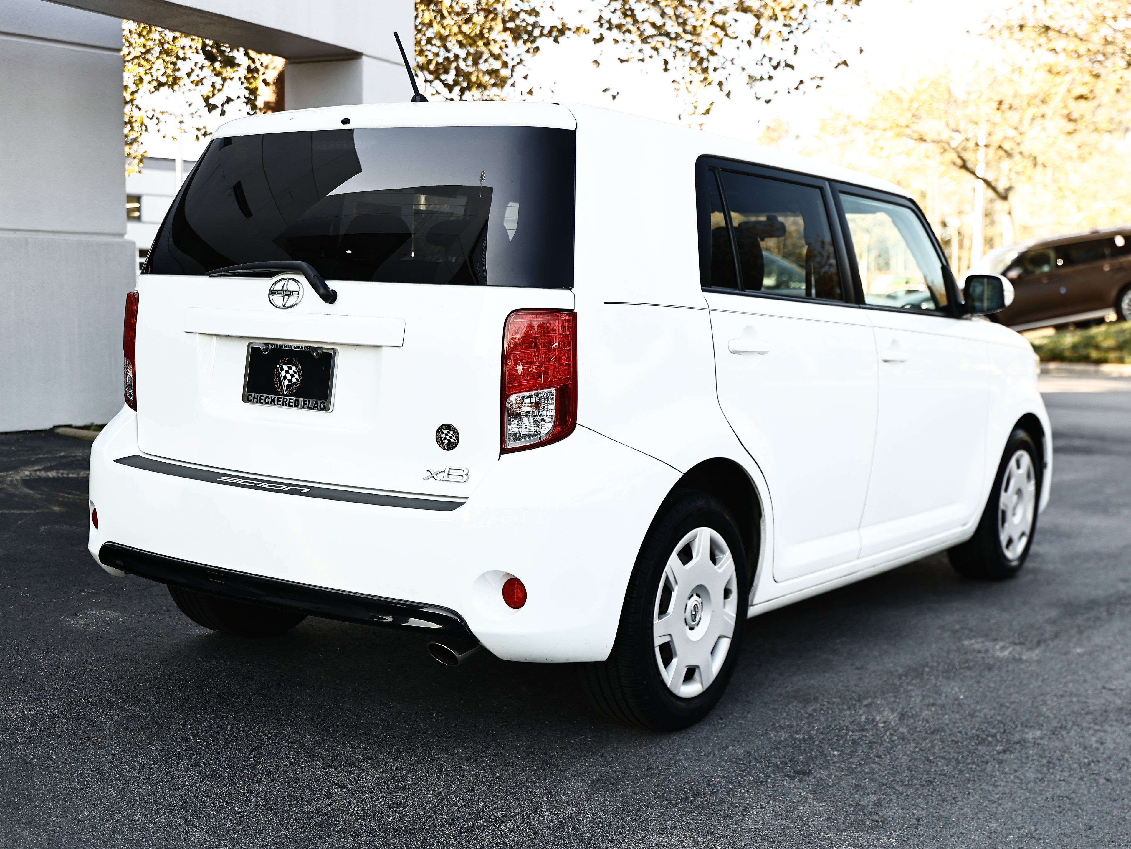 Used 2013 Scion xB FWD image 7