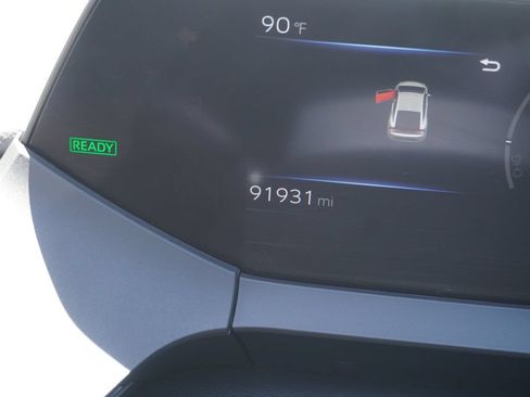 Certified 2023 Toyota Prius LE FWD image 22