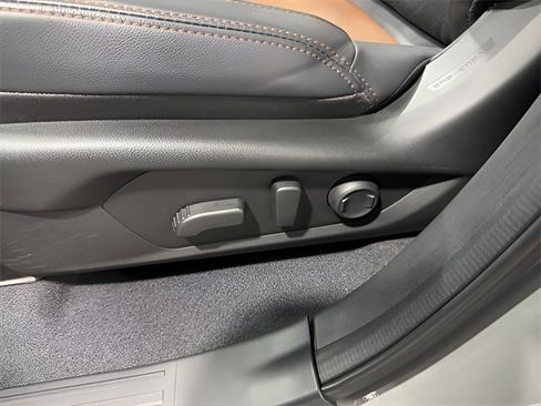Certified 2025 Subaru Forester Touring image 13