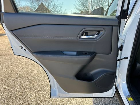 New 2026 Nissan Rogue SV image 22