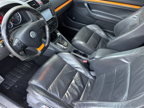 Used 2007 Volkswagen GTI 2-Door FWD image 9