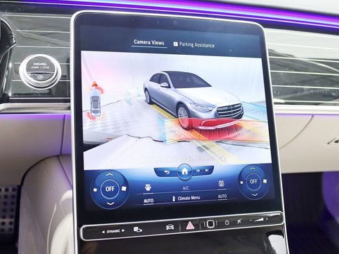 Used 2023 Mercedes-Benz S 580 S 580 image 23