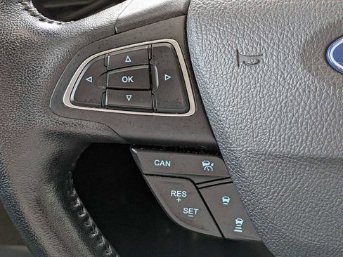 Used 2019 Ford Escape Titanium image 24