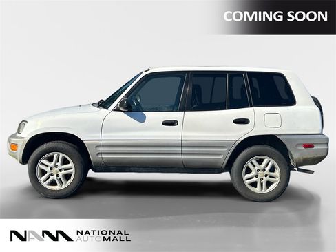 Used 2000 Toyota RAV4 2WD image 2