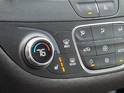 Used 2023 Chevrolet Malibu LT w/ Driver Confidence Package FWD image 19
