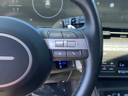 Certified 2025 Hyundai Kona Limited FWD image 25