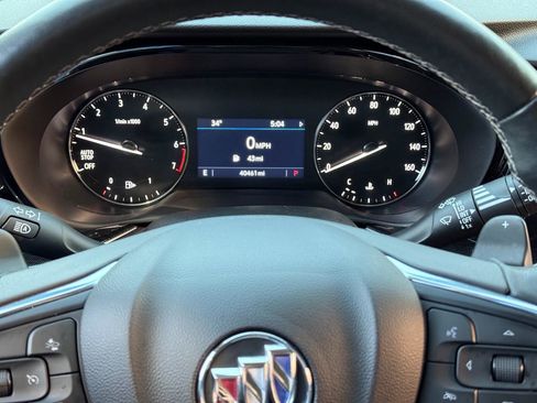 Used 2022 Buick Envision Preferred FWD image 12