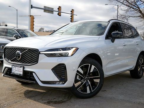 New 2026 Volvo XC60 B5 Plus w/ Climate Package image 2