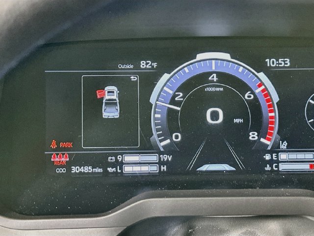 Used 2023 Toyota Tundra Platinum AWD/4WD image 15
