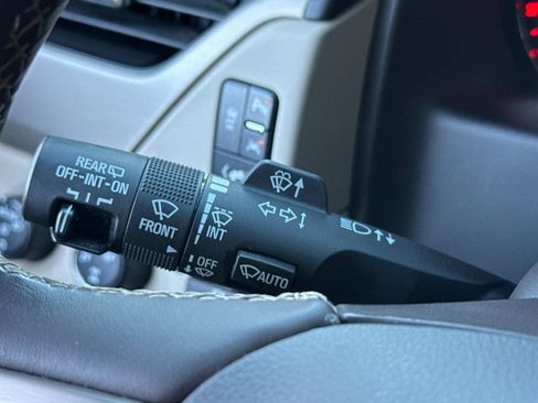 Used 2016 GMC Yukon Denali w/ Open Road Package image 33