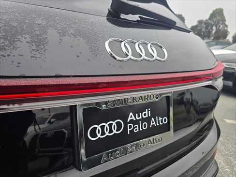 Used 2023 Audi Q4 e-tron Premium Plus w/ Premium Plus image 17