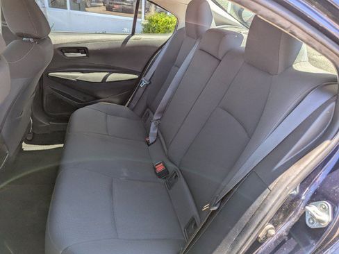 Used 2021 Toyota Corolla LE FWD image 21