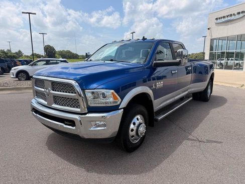 Used 2018 RAM 3500 Laramie AWD/4WD image 7