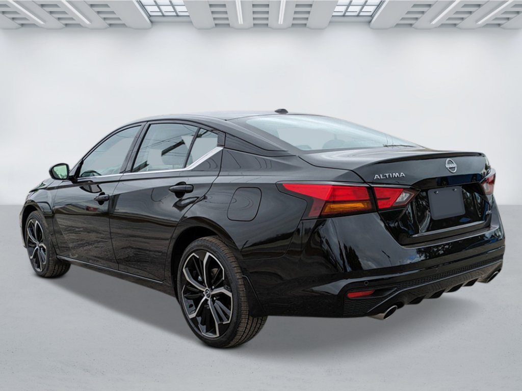 New 2026 Nissan Altima 2.5 SR AWD/4WD image 3