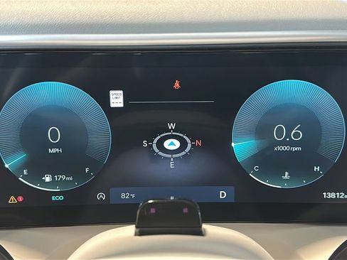 Used 2026 Hyundai Palisade SEL image 2