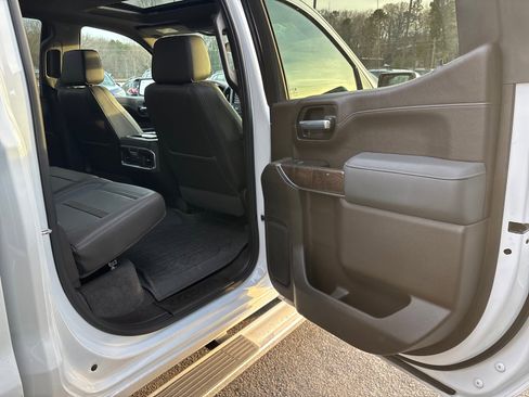Certified 2021 GMC Sierra 1500 Denali w/ Driver Alert Package II image 39