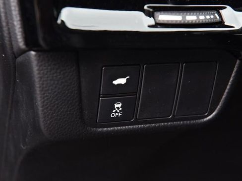 Used 2025 Honda CR-V EX-L image 11
