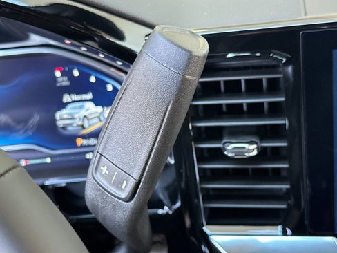 New 2025 Chevrolet Silverado 1500 LT image 24