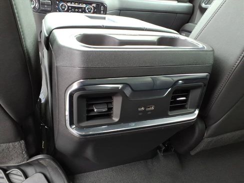 Used 2022 Chevrolet Silverado 1500 LTZ w/ Z71 Off-Road Package AWD/4WD image 28