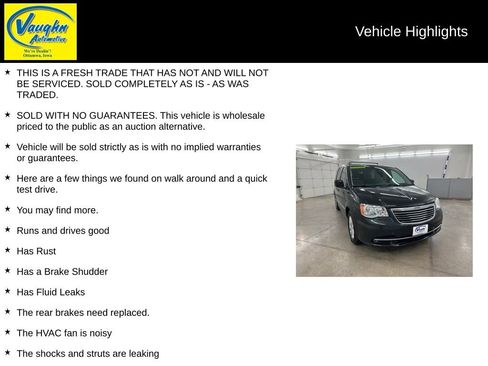 Used 2016 Chrysler Town & Country Touring image 2