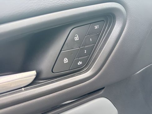 Used 2025 Honda Prologue Elite image 11