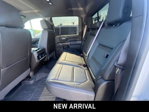 Certified 2022 GMC Sierra 2500 Denali AWD/4WD image 7