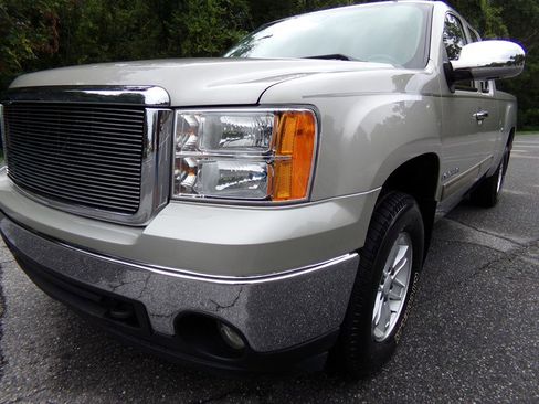 Used 2008 GMC Sierra 1500 SLE w/ Power Pack Plus image 7