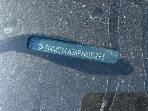 Used 2023 Hyundai Santa Fe SEL w/ Premium Package image 2