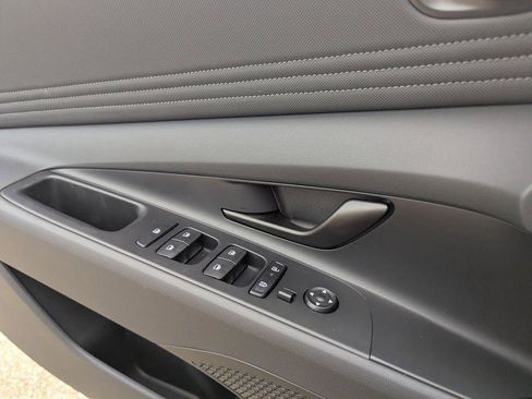 New 2026 Hyundai Elantra Sport image 14