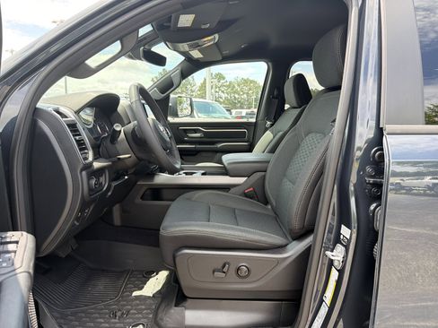 Used 2025 RAM 1500 Big Horn RWD image 14