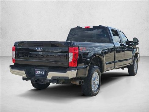 Used 2022 Ford F250 XL w/ Power Equipment Group AWD/4WD image 5